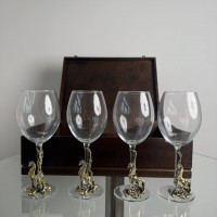 Набор бокалов для вина Грациозная лошадь (в шкатулке)