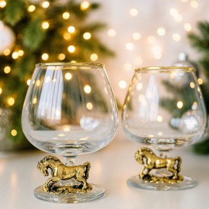 Набор бокалов для коньяка Статная лошадь (в коробке) Набор бокалов для коньяка Статная лошадь (в коробке)