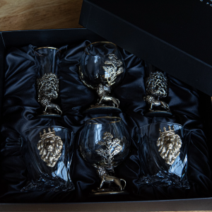 Набор для крепких напитков Знатный лев (в коробке) Набор для крепких напитков Знатный лев (в коробке)