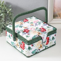 Шкатулка для рукоделия Розы в саду