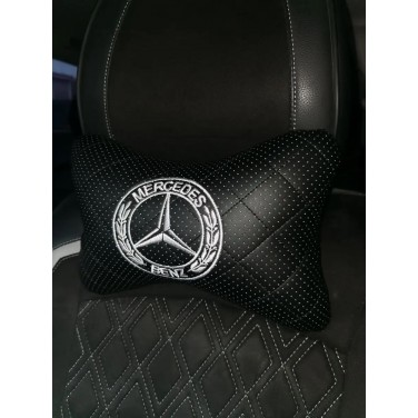 Подушка на подголовник Mercedes-Benz (с вышивкой и черной прошивкой)