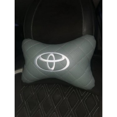 Подушка на подголовник TOYOTA (из серой экокожи, с вышивкой)