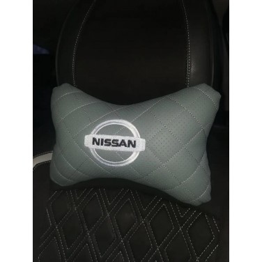 Подушка на подголовник NISSAN (серая, из экокожи) Подушка на подголовник NISSAN (серая, из экокожи)