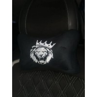 Подушка на подголовник Львиный король (из экокожи)