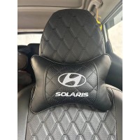 Подушка на подголовник Solaris (черная, из экокожи)