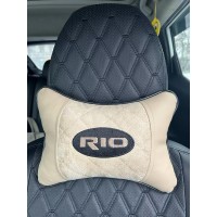 Подушка на подголовник KIA RIO (белая, из экокожи)