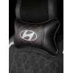 Подушка на подголовник HYUNDAI (из экокожи c красной прошивкой)
