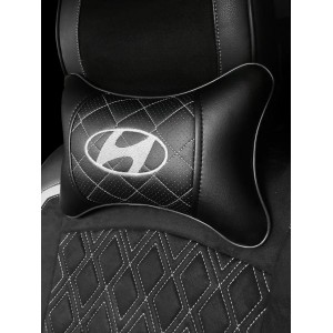 Подушка на подголовник HYUNDAI (из экокожи c белой прошивкой)