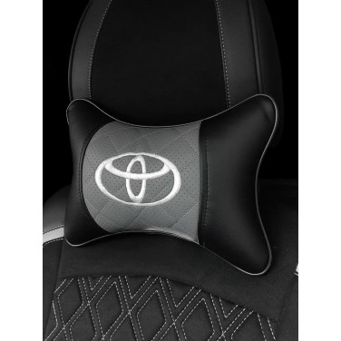 Подушка на подголовник TOYOTA (из экокожи c вышивкой на сером)