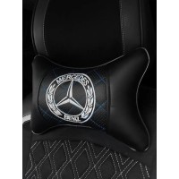 Подушка на подголовник Mercedes-Benz (из экокожи с синей прострочкой)
