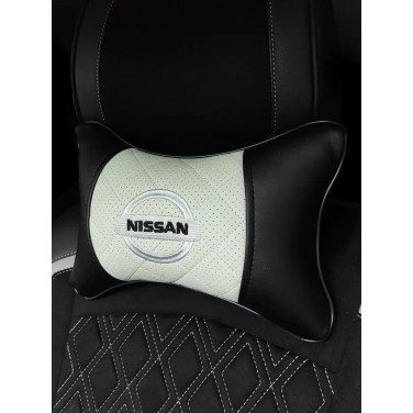 Подушка на подголовник NISSAN (из экокожи с белой вставкой)