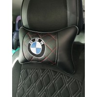 Подушка на подголовник BMW (с красной прострочкой, из экокожи)