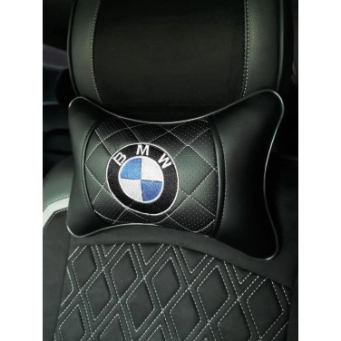 Подушка на подголовник BMW (с белой прострочкой, из экокожи) Подушка на подголовник BMW (с белой прострочкой, из экокожи)