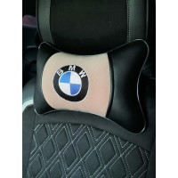 Подушка на подголовник BMW (из экокожи с бежевым велюром)
