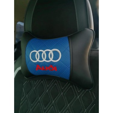Подушка на подголовник AUDI (из экокожи с синей вставкой) Подушка на подголовник AUDI (из экокожи с синей вставкой)