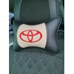 Подушка на подголовник TOYOTA (из экокожи c бежевой вставкой)