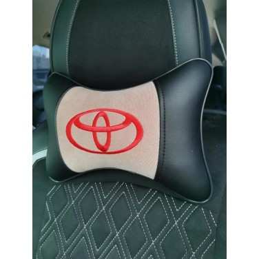 Подушка на подголовник TOYOTA (из экокожи c бежевым велюром)