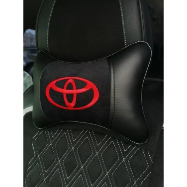 Подушка на подголовник Toyota (из экокожи c красной вышивкой)