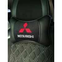 Подушка на подголовник MITSUBISHI (из экокожи с черным велюром) Подушка на подголовник MITSUBISHI (из экокожи с черным велюром)