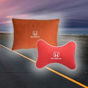Малый подарочный комплект подушек Honda (из красного велюра)