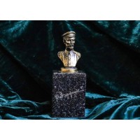 Фигура-бюст Феликс Дзержинский