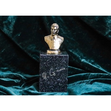 Фигура-бюст Иосиф Сталин