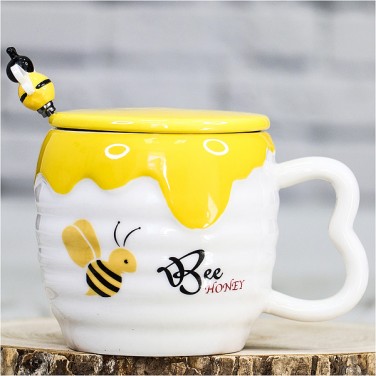 Кружка с крышкой Золотая пчёлка