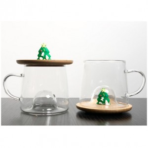 Кружка с крышкой Ёлочка мечты Кружка с крышкой Ёлочка мечты