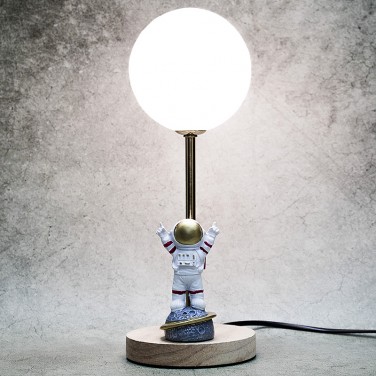 Светильник Покоритель космоса