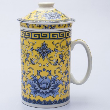 Кружка с ситечком Синие цветы