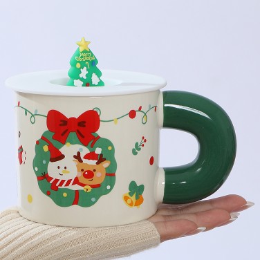 Кружка с крышкой Новогодние друзья