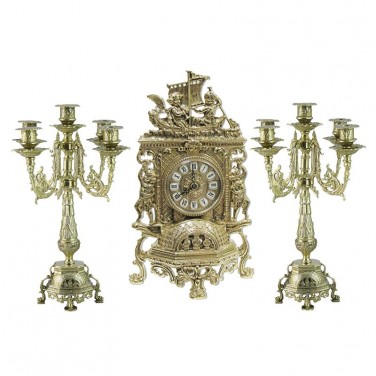 Часы каминные с канделябрами Гастерия