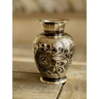 Латунная ваза Золотой цветок