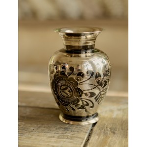 Латунная ваза Золотой цветок