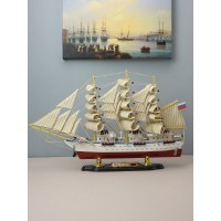 Модель корабля Надежда Модель корабля Надежда