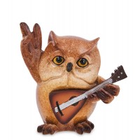 Фигурка Сова на сцене