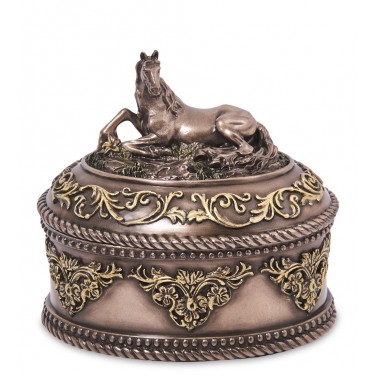 Шкатулка Лошадь на лужайке Шкатулка Лошадь на лужайке