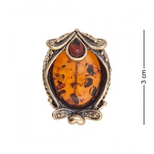 Фигурка - брошь Маркиза (янтарь)