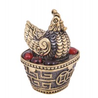 Шкатулка Курочка в лукошке (янтарь) Шкатулка Курочка в лукошке (янтарь)