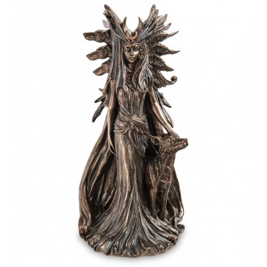 Статуэтка Геката - богиня волшебства и всего таинственного