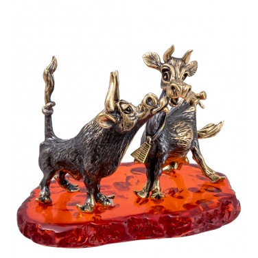 Фигурка Бык и корова (янтарь) Фигурка Бык и корова (янтарь)