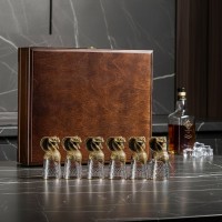 Набор стопок-перевертышей Гордый змей (в шкатулке)