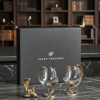 Набор бокалов для коньяка со статуэткой Змеиная охота (в коробке)