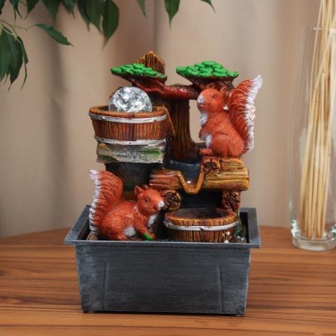 Декоративный фонтан Белочки на ветке (с подсветкой)