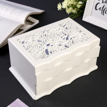 Шкатулка для украшений Резные розы