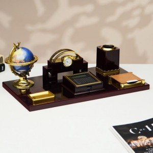 Настольный набор Легионер