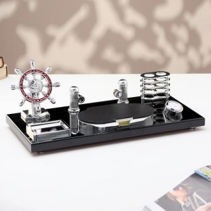 Настольный набор Эгоист