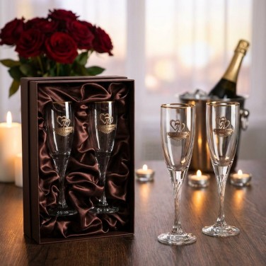 Подарочные фужеры 7 лет вместе Подарочные фужеры 7 лет вместе