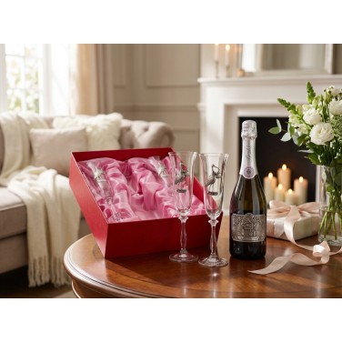 Набор фужеров с местом под бутылку Я родилась