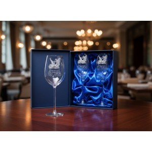 Набор бокалов для вина Любить и быть любимыми